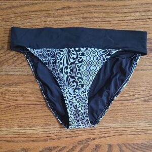 Sunsets Black and White Women's Bikini Bottom